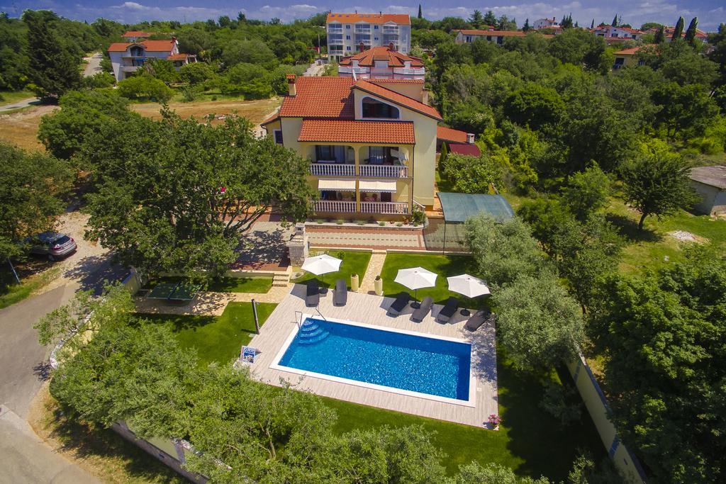Apartments Catic Umag Exteriör bild