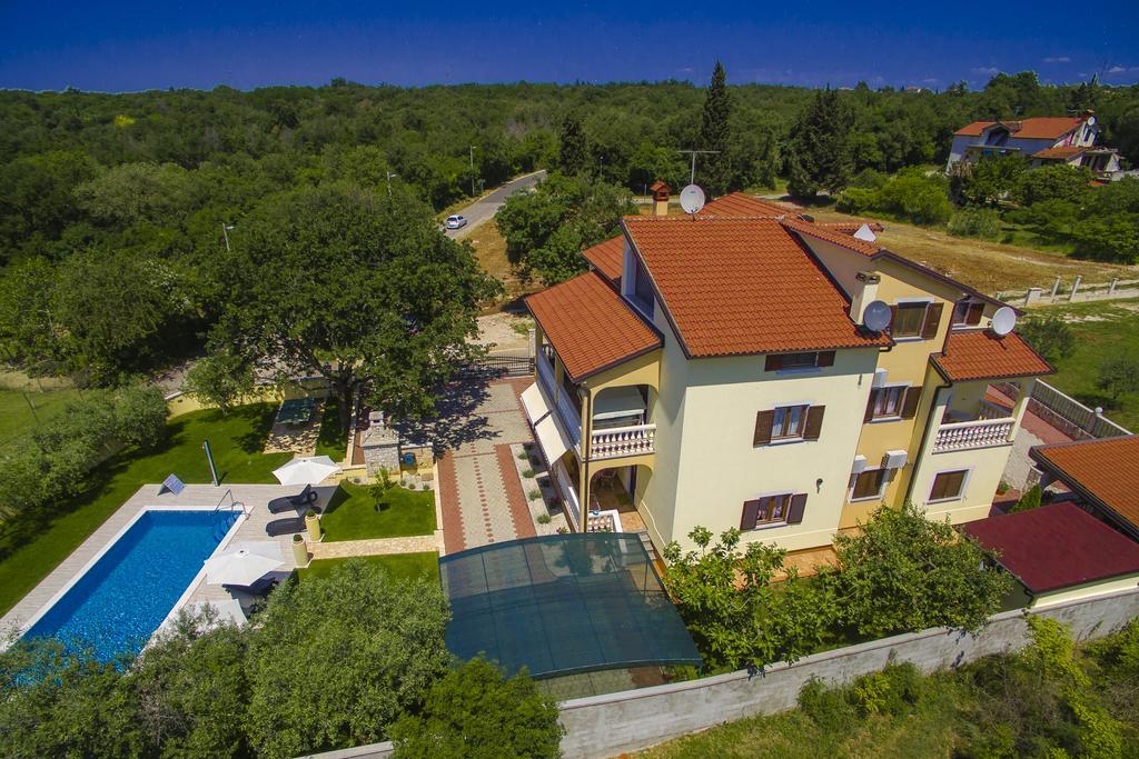 Apartments Catic Umag Exteriör bild
